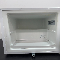 EdgeStar Compact Cube Freezer image 2